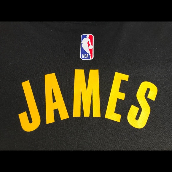 Nike LeBron James Los Angeles Lakers Player Shirt - Picture 3 of 8